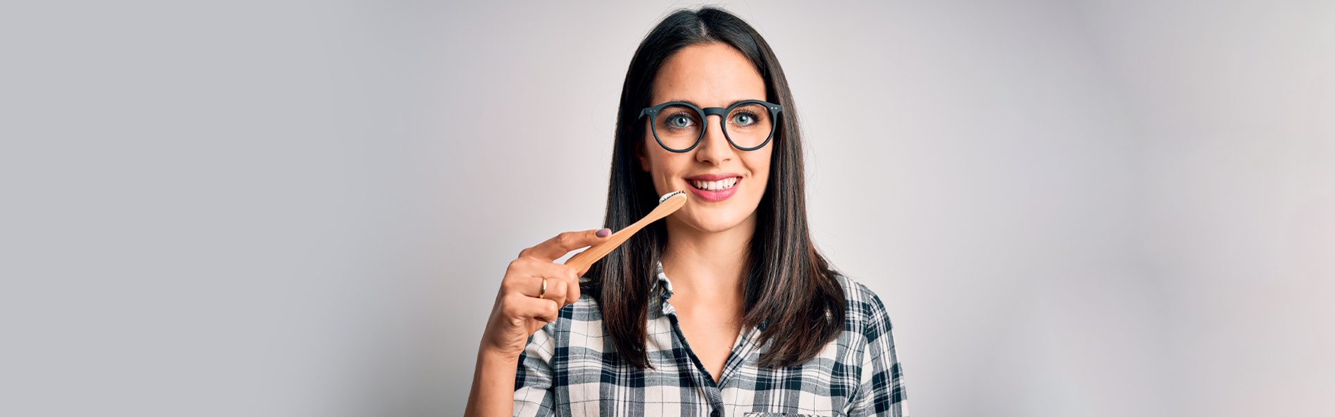 Learn How to Choose the Right Toothbrush with Dental Office in