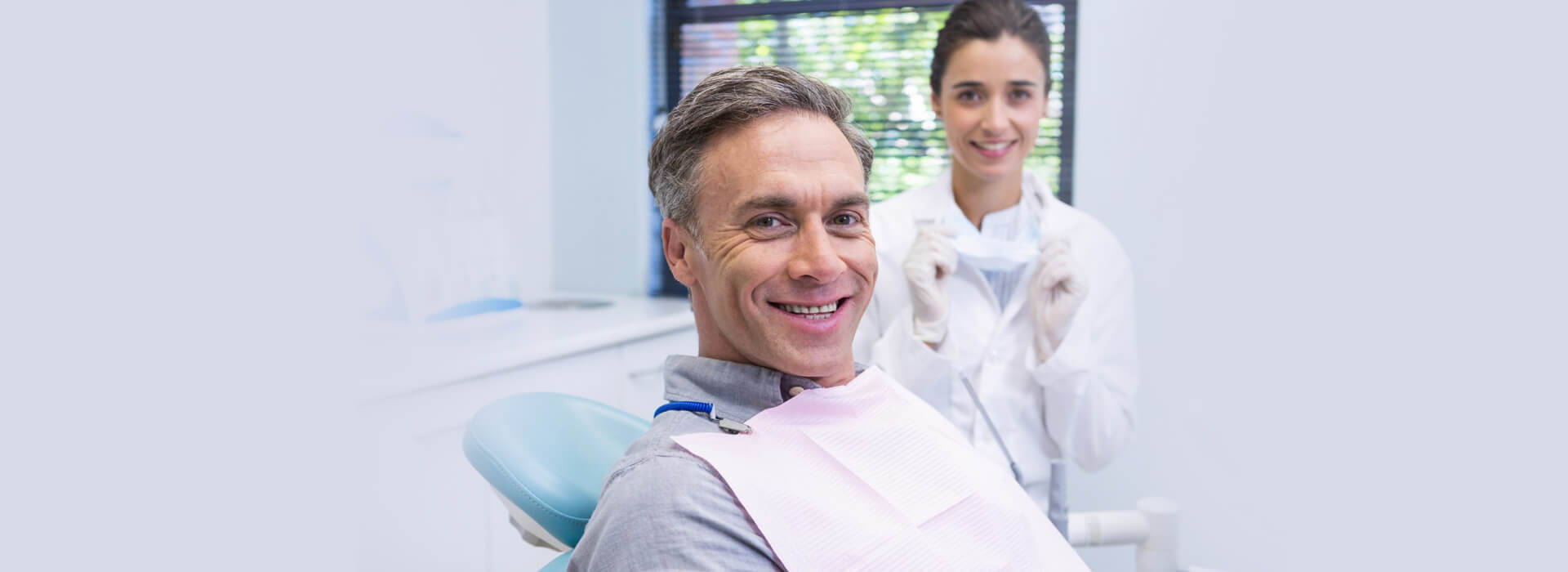 The Missing Permanent Teeth in Your Mouth Can Benefit from Dentures