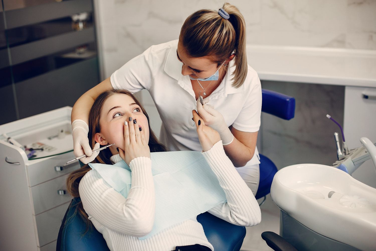 Conquering Dental Anxiety - 5 Tips for a Stress-Free Dental Visit